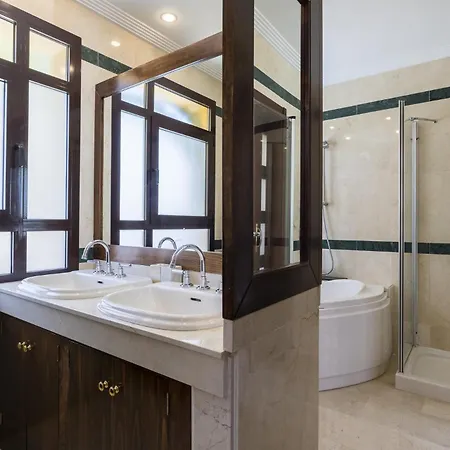 Casa Bahia De Banus בית נופש *