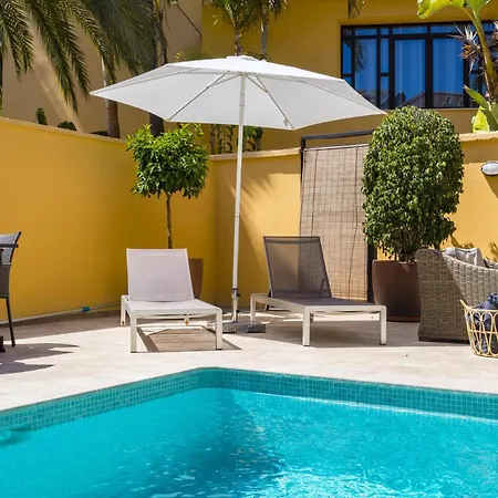 בית נופש Casa Bahia De Banus *